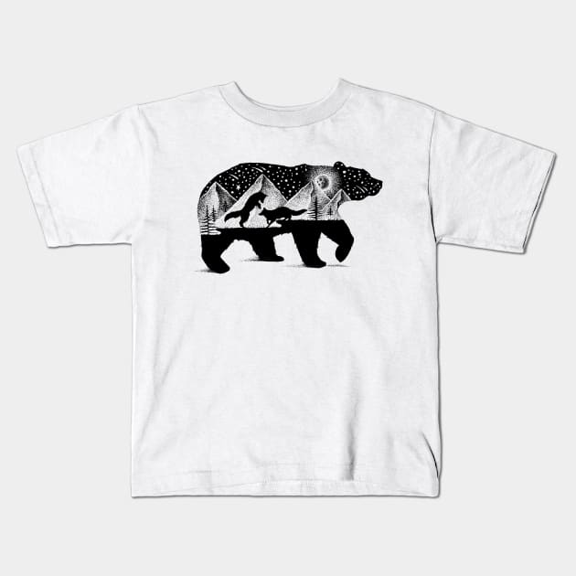 BEAR AND FOXES Kids T-Shirt by thiagobianchini